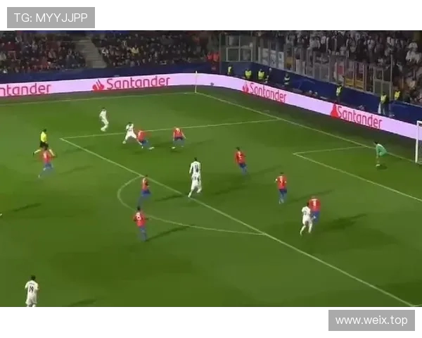 国家德比经典瞬间：画面中的两位主角你能认出几个？